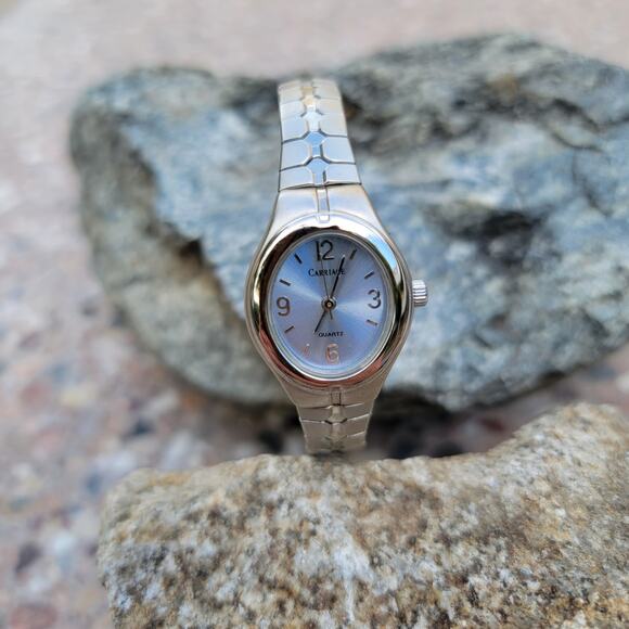 Vintage Watches Carriage by Timex Ladies Watch Silver Dial Quartz Bracelet - Picture 8 of 10